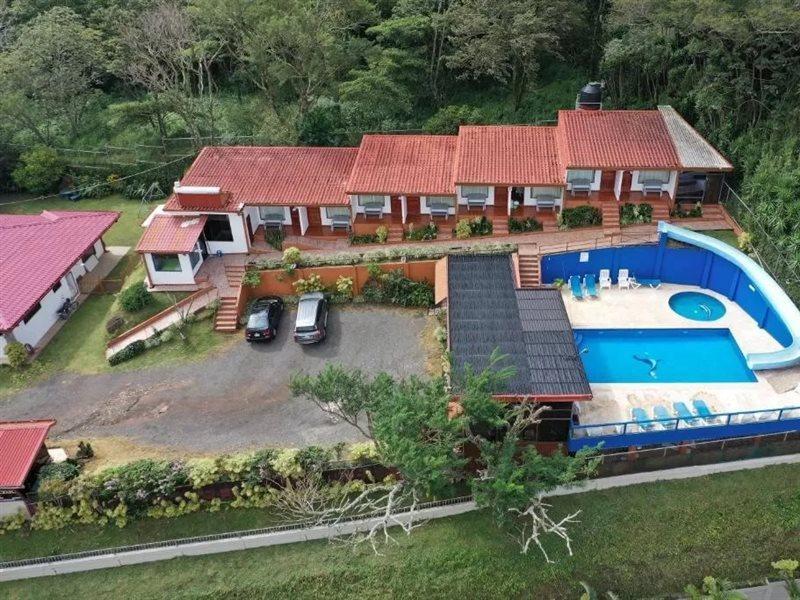 Hotel Cielo Azul Resort Tilarán Eksteriør billede