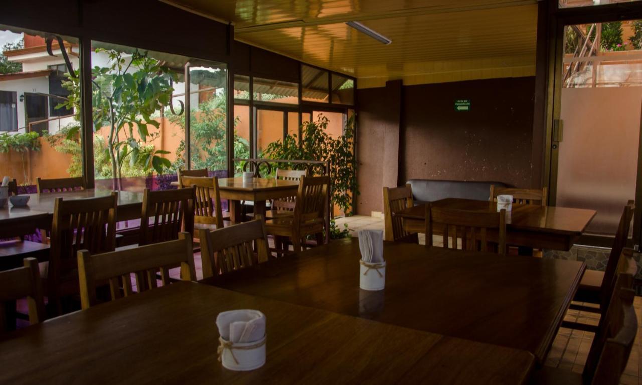 Hotel Cielo Azul Resort Tilarán Eksteriør billede
