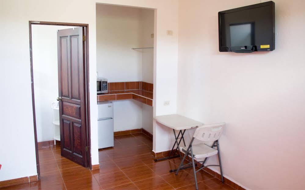 Hotel Cielo Azul Resort Tilarán Eksteriør billede